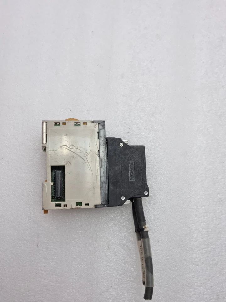 Omron CJ1W-OD261 Output Unit 24Vdc With Connector CJ1WOD261